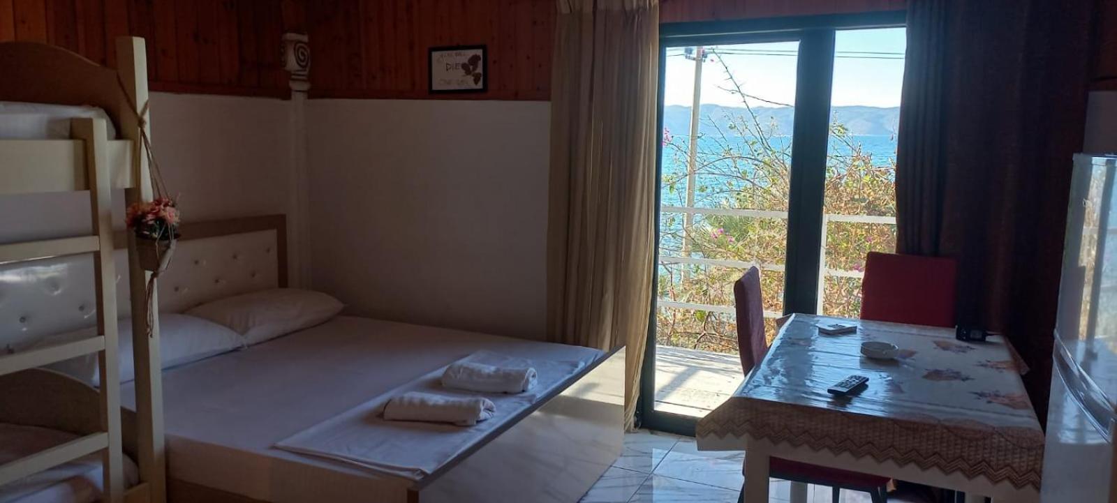 Novruzi Complex Vlorë Exterior foto