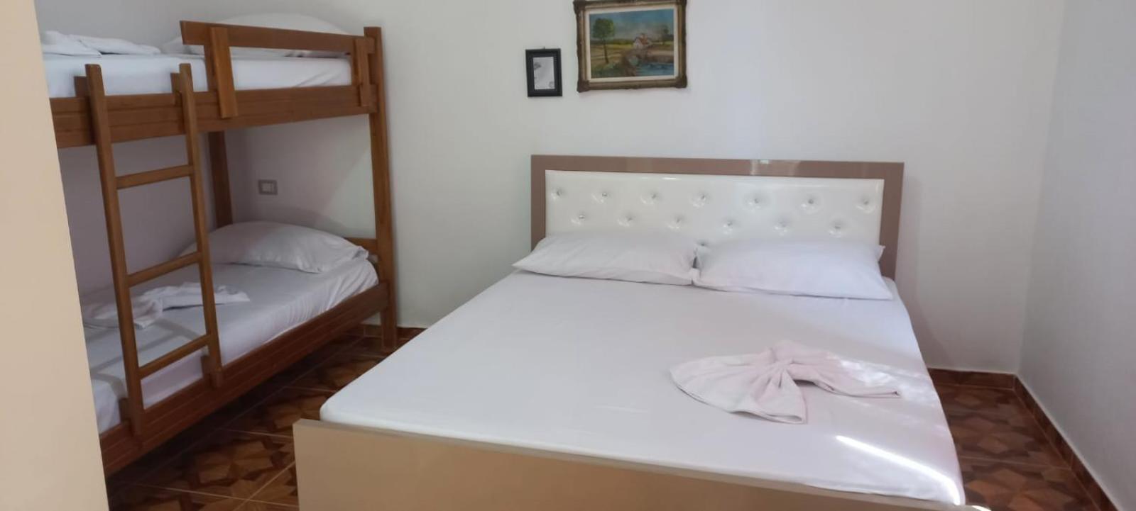 Novruzi Complex Vlorë Exterior foto